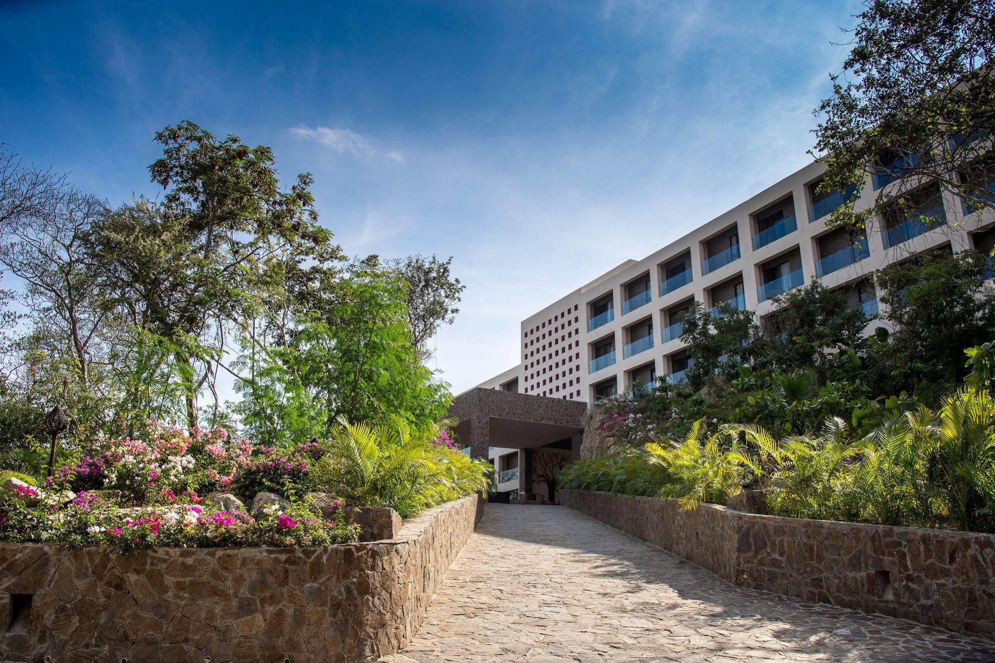 Isla Natura Beach Huatulco Tangolunda Exterior photo