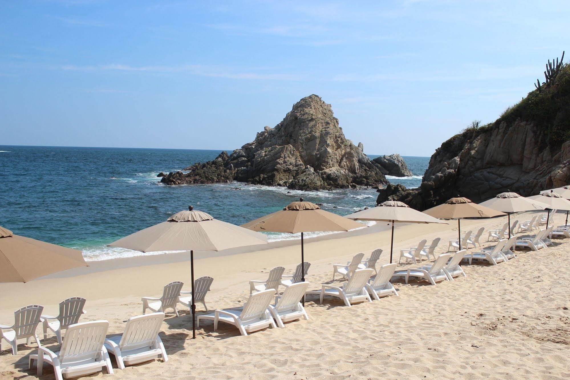 Isla Natura Beach Huatulco Tangolunda Exterior photo